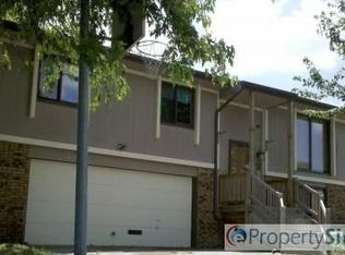 15941 Marinda Cir, Omaha, NE 68130