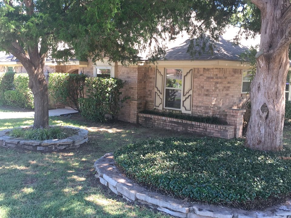 1st image of 333 Cannon Dr