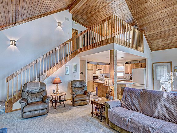 5th image of 1013 S Gunlock Lake Ln #S
