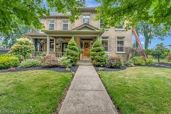 1st image of 66 Banfield St