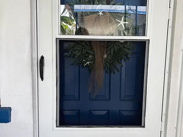 521 71st Ave APT 4, Saint Petersburg, FL 33706