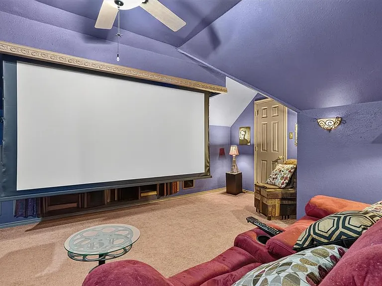 2335 Highlands Creek Rd — Photo 33