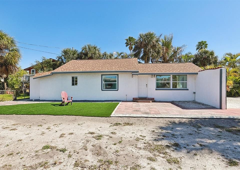 1st image of 13135 4th St E