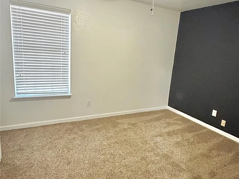 5218 Milwee St #8 — Photo 5