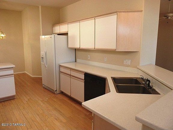 4th image of 2060 E Bighorn Mountain Dr