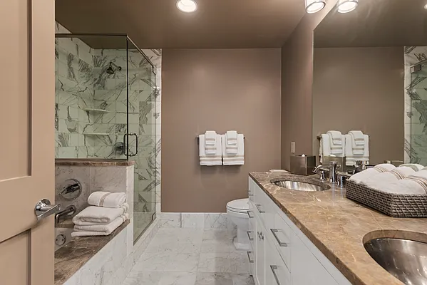 Rented by Douglas Elliman | media 18