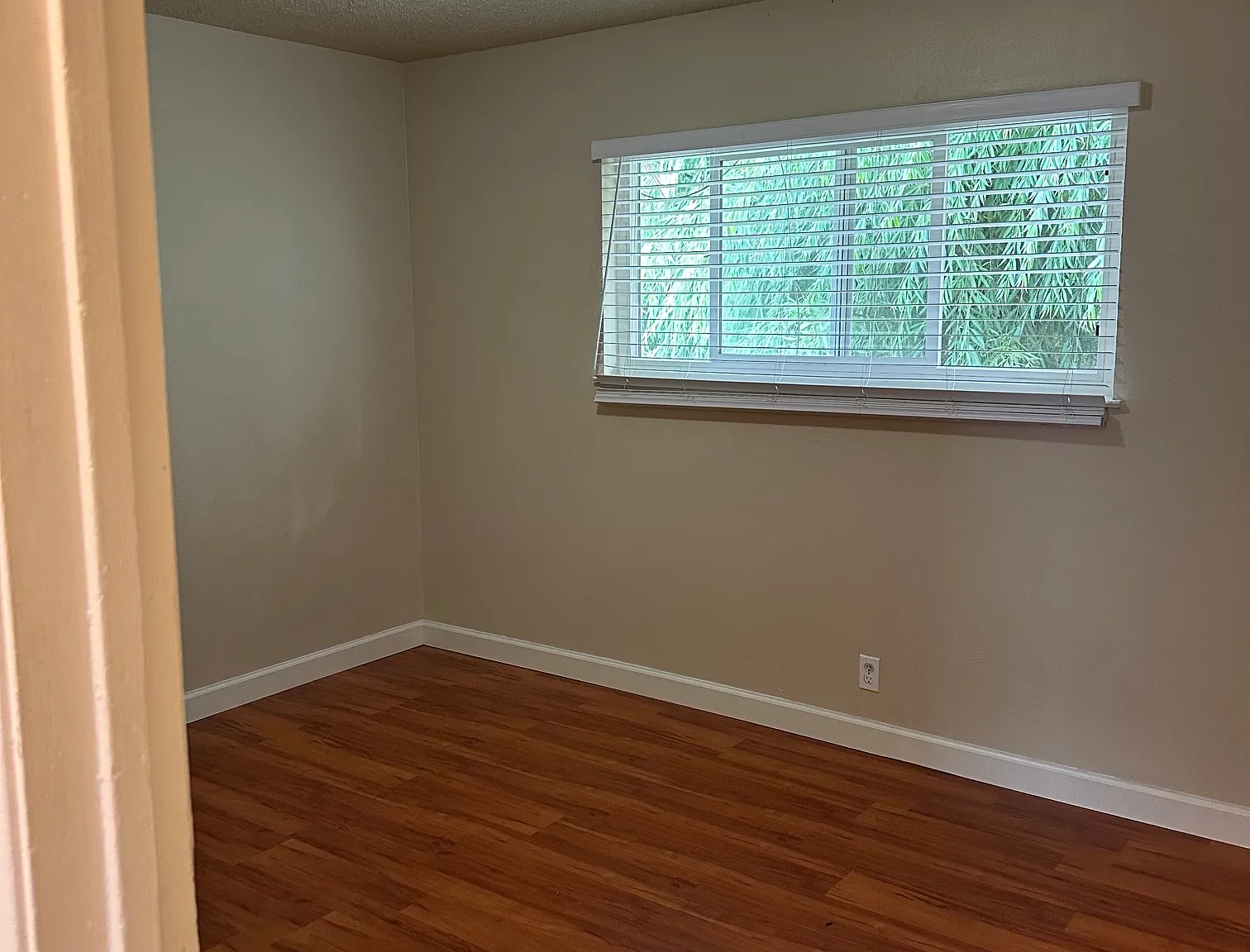 2 bed, $1,975 — Photo 3
