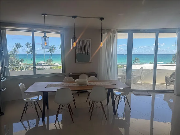 5161 Collins Ave #514 — Photo 10