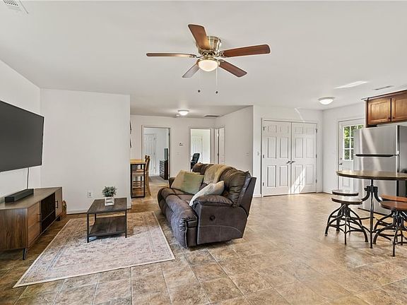 2nd image of 234 Jim Pruitt Rd