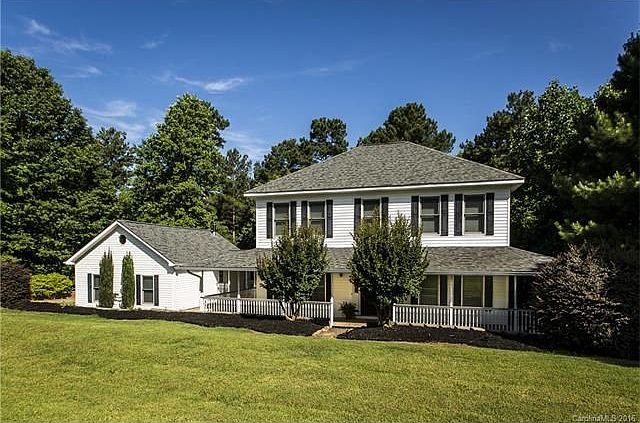 1st image of 138 Woodstork Cove Rd