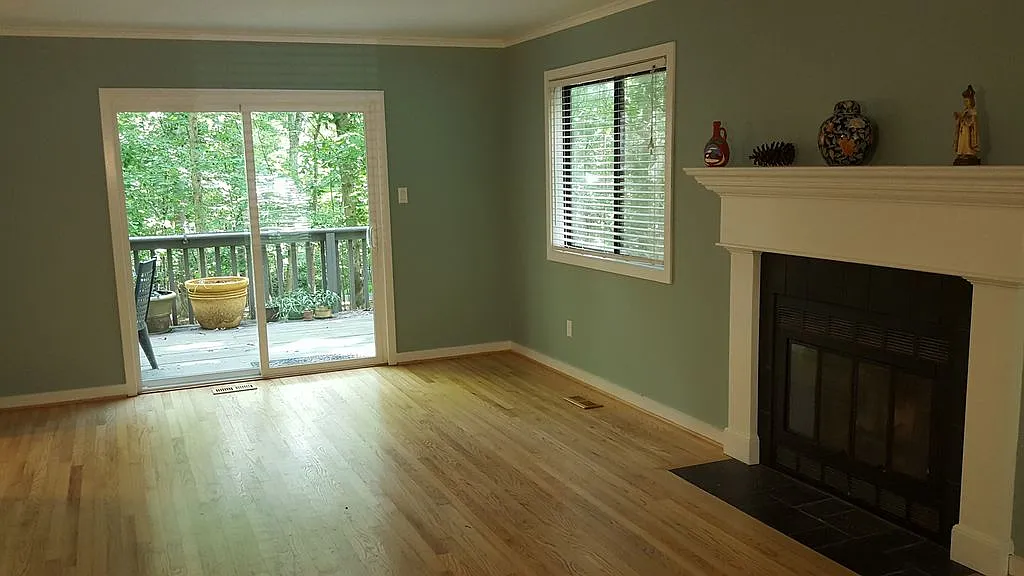 3 bed, 1450 sqft, $1,795 — Photo 2