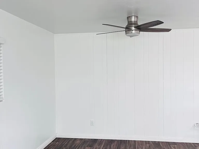 3955 Helix Ln — Photo 6