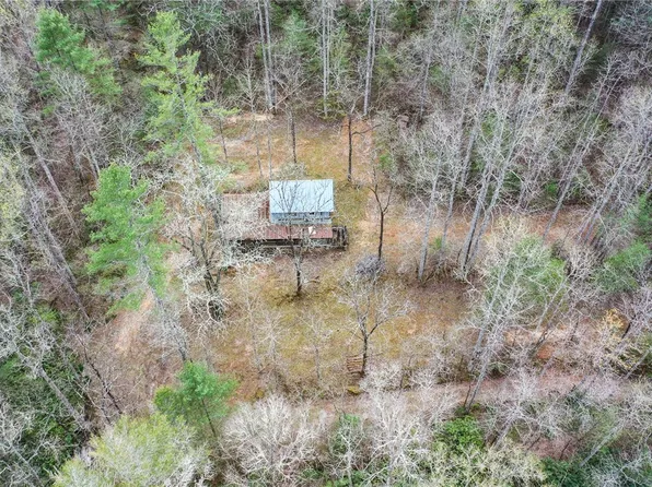 207 Low Water Bridge Rd, Mountain Rest, SC 29664