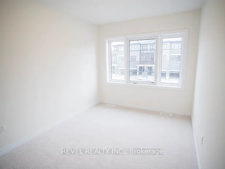 58 Bellhouse Ave — Photo 12