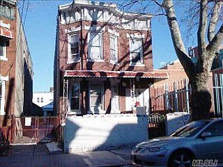 2nd image of 3327 99th St