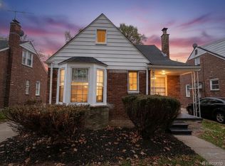 16306 Carlisle St, Detroit, MI 48205
