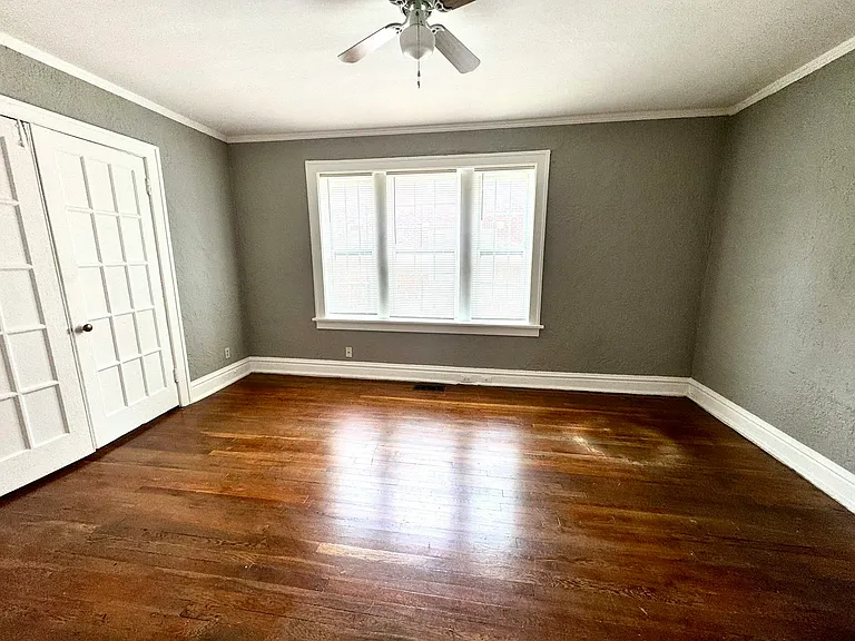 4223 Ellenwood Ave #102 — Photo 16