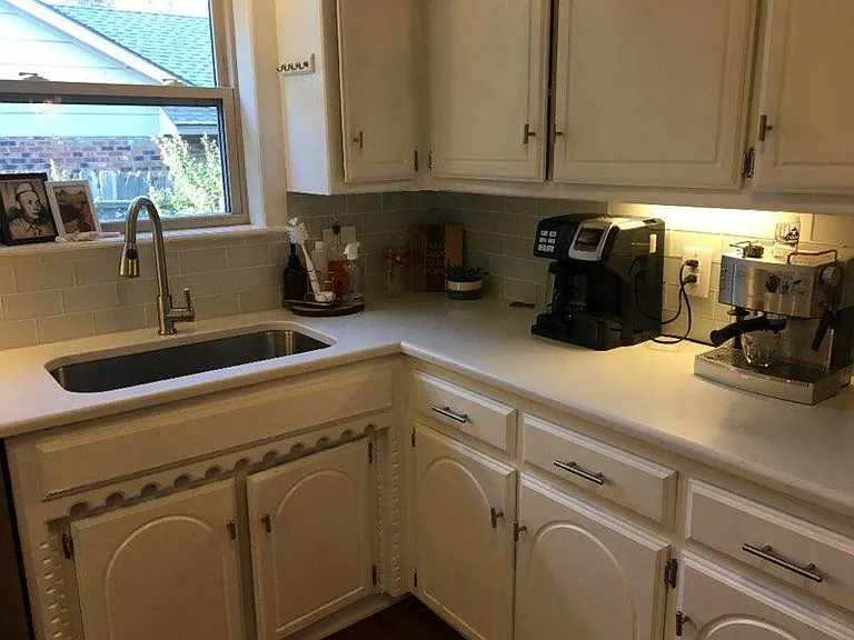 3600 Patterson Dr — Photo 4