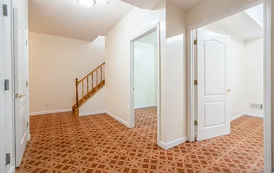 Rented by Key City Capital Inc