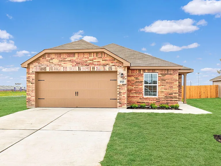 18525 Quiet Range Dr — Photo 1