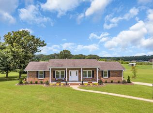 2151 Abiff Rd, Burns, TN 37029