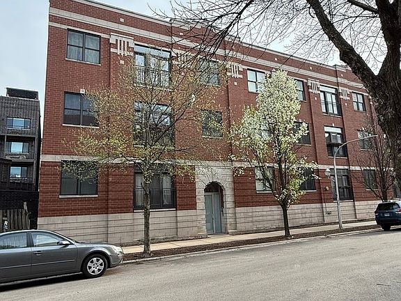 2nd image of 2771 W Francis Pl Unit 302N