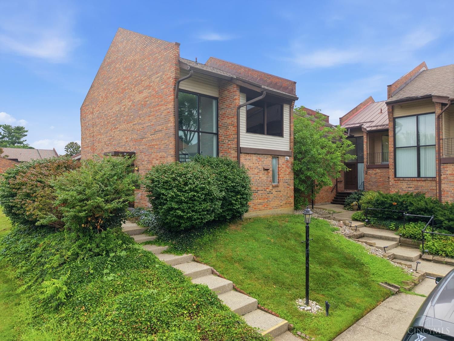 35 Stillmeadow Dr