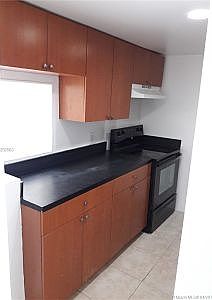 2nd image of 14095 NE 2nd Ct