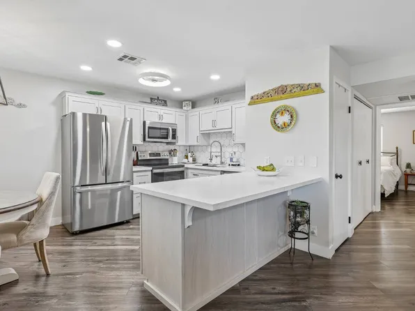 7960 Diamond Rock Way Unit 201, Las Vegas, NV 89128
