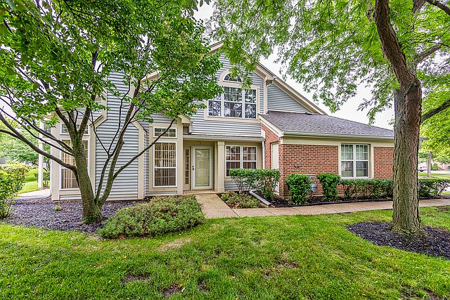 1st image of 426 Cromwell Cir Unit 1
