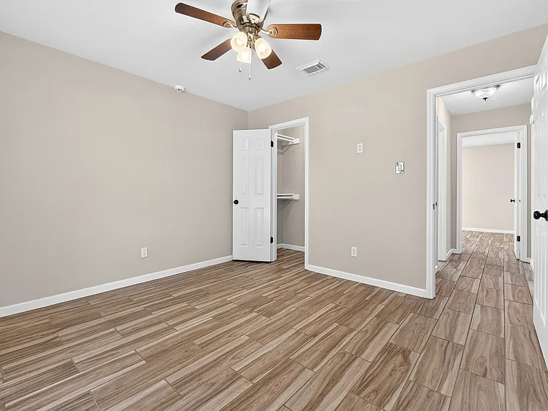 4706 Colby Dr — Photo 6