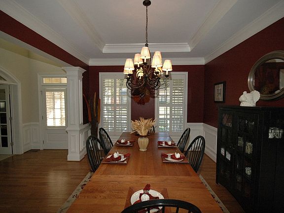 3rd image of 2970 Hoyle Farm Dr SW