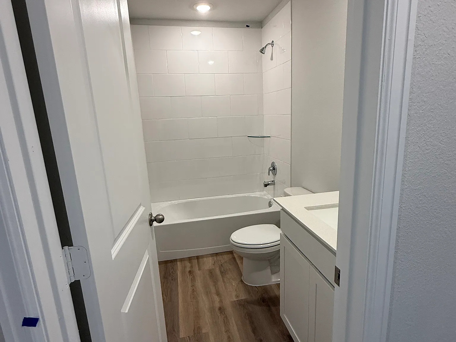 3 bed, 1434 sqft, $1,900 — Photo 4