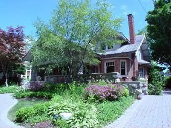 954 Penniman Ave, Plymouth, MI 48170