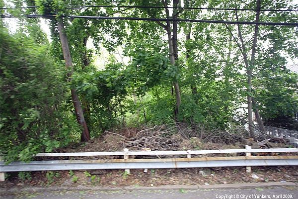 2nd image of 70 Sweetfield Cir
