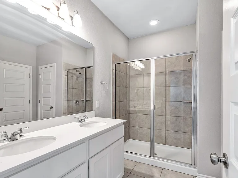 216 Syrah Ct — Photo 12