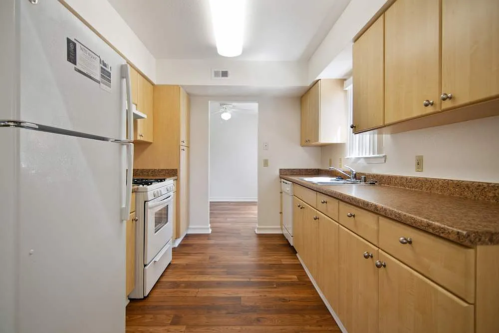 Pomerado Terrace - Military Housing — Photo 2