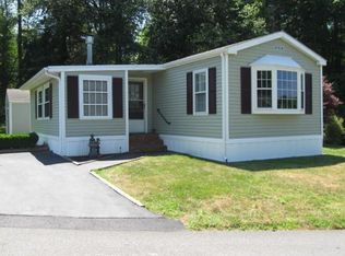 41 Clems Way, Acushnet, MA 02743