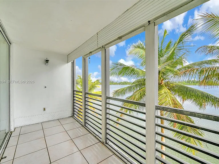 1075 NE Miami Gardens Dr #408 — Photo 37