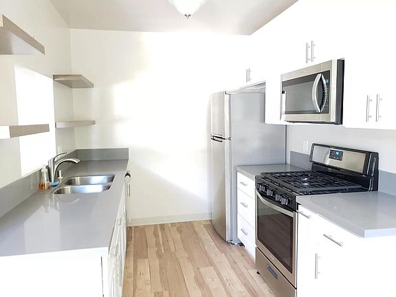 2nd image of 1024 Loring St Unit 14
