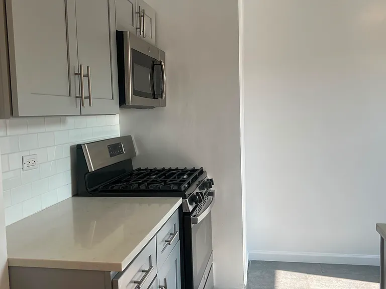 611 Banner Ave #1M — Photo 8