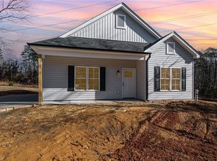 126 Kramer Ave, Winston Salem, NC 27106