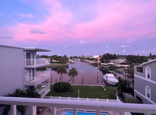719 Pinellas Bayway S APT 307, Saint Petersburg, FL 33715