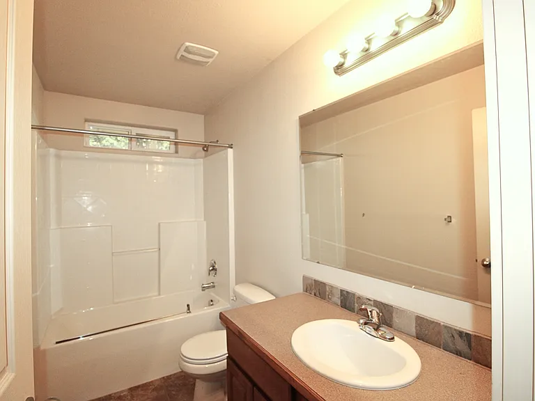 10650 W Wasdale Dr #101 — Photo 12