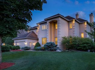18923 Vogel Farm Trl, Eden Prairie, MN 55347
