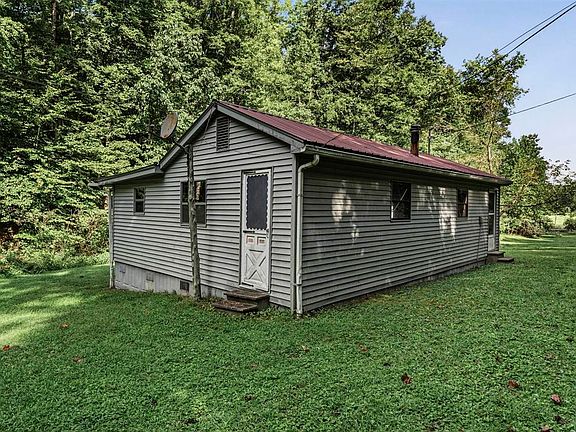 3rd image of 1285 Phelps Dunham Rd