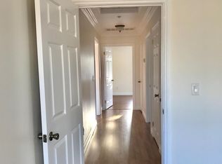 6582 Cherimoya Ave, Fontana, CA 92336