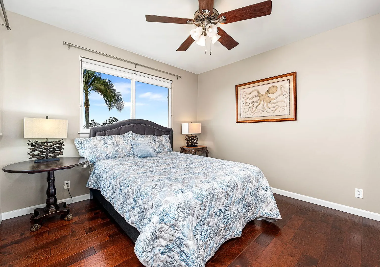 Spacious & Private 2BD/1BA Ohana in Kailua-Kona Sunset Views & Great Location! — Photo 2