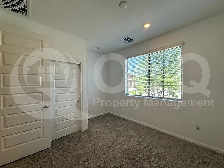 6704 E Caminito La Piscina — Photo 29