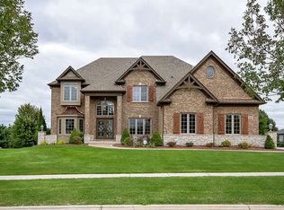 3N969 Walt Whitman Rd, St Charles, IL 60175